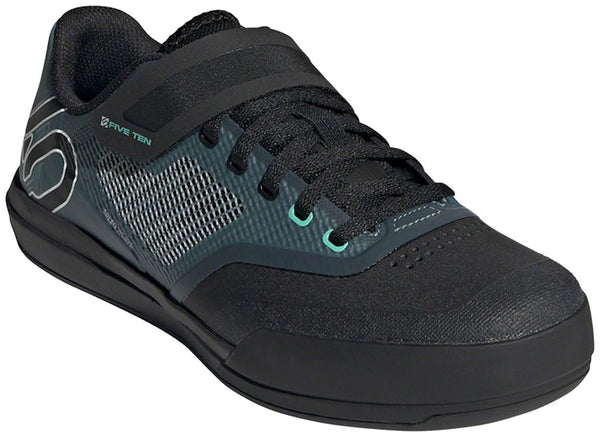 Five Ten Hellcat Pro Mountain Clipless Shoes  -  Womens Core BLK/Crystal White/DGH Solid Gray 8.5