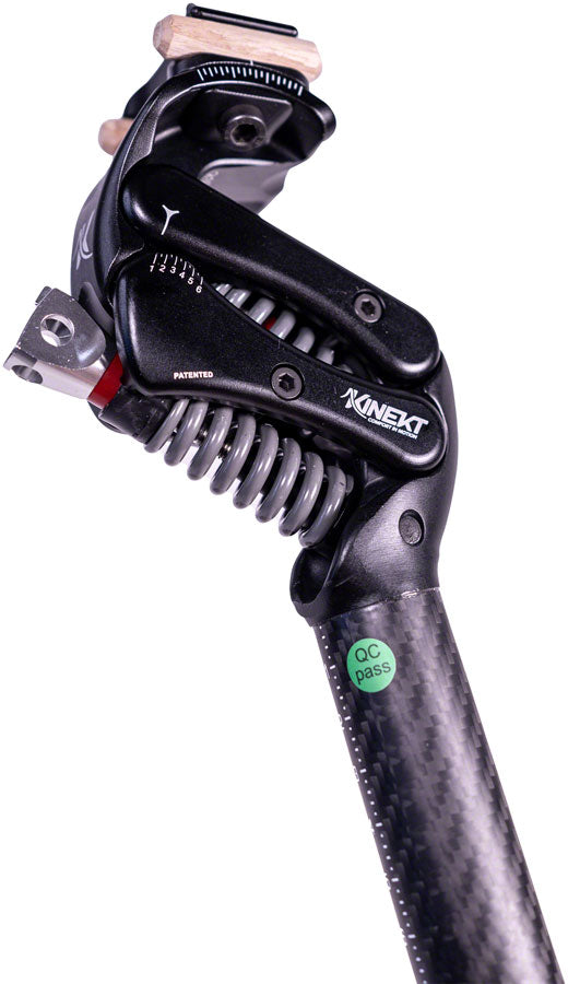 Cirrus Kinekt CR Suspension Seatpost - Carbon 27.2 380mm LR- 80-180lb Rider BLK