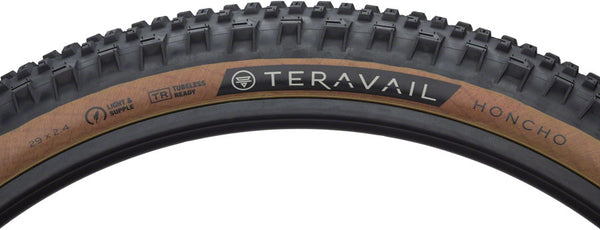 Teravail Honcho Tire - 29 x 2.4 Tubeless Folding Tan Durable Grip Compound